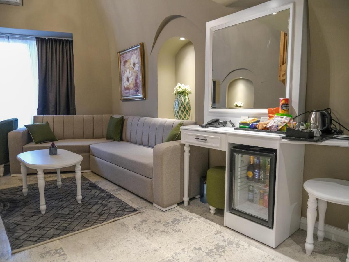 Palazzo Suit Karakoey Istanbul Exteriör bild