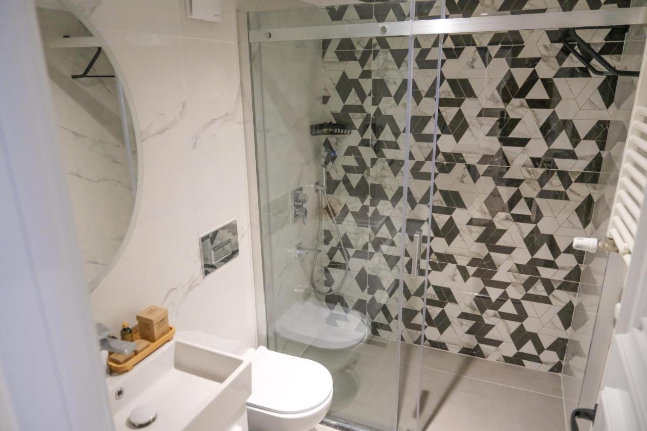 Palazzo Suit Karakoey Istanbul Exteriör bild